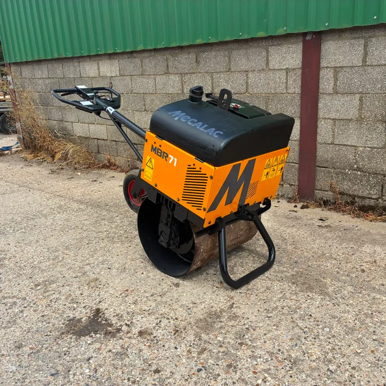 700mm Roller Mecalac MBR71B 2020